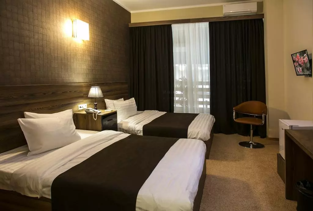 HOTEL dahlia TBILISI_shabavizparvaz_05.jpg